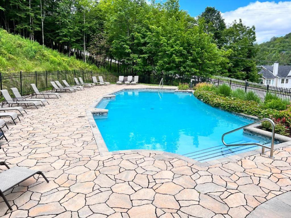 몽트랑블랑 The Alpine Nest - 3 Beds - 4 Guests - Free Parking - Pool 아파트 외부 사진